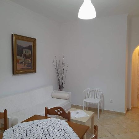 Matilda Milos - Cycladic Living Apartment Triovasalos Ngoại thất bức ảnh