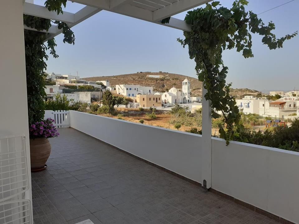 Matilda Milos - Cycladic Living Apartment Triovasalos Ngoại thất bức ảnh