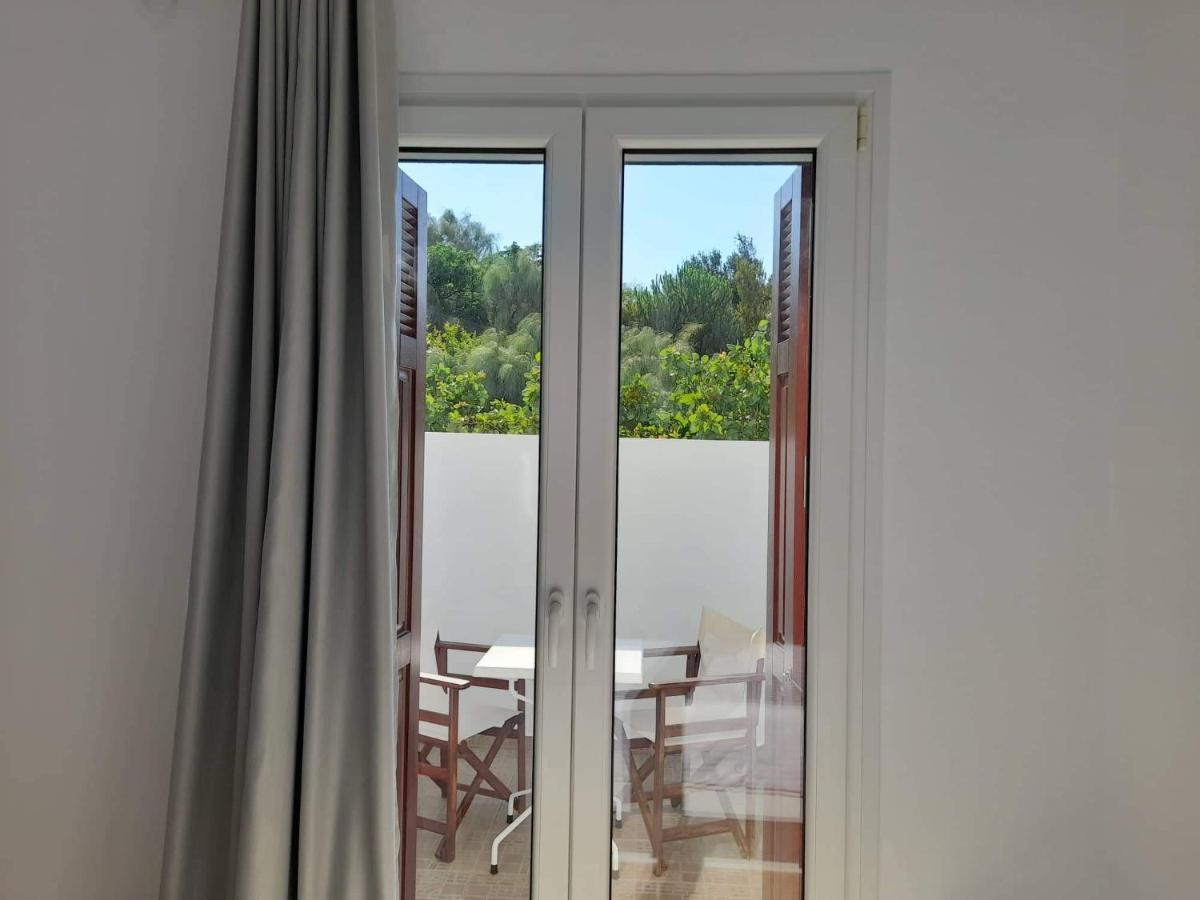 Matilda Milos - Cycladic Living Apartment Triovasalos Ngoại thất bức ảnh