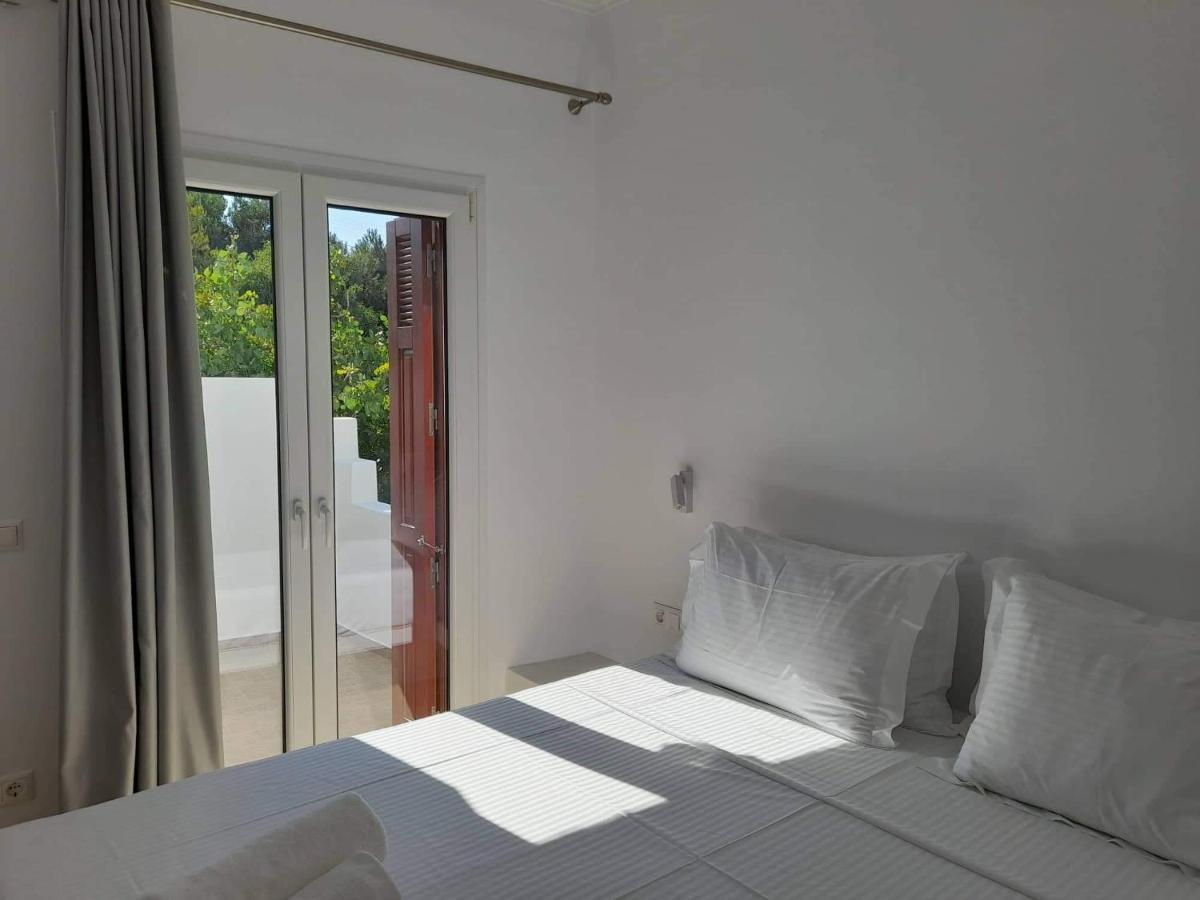Matilda Milos - Cycladic Living Apartment Triovasalos Ngoại thất bức ảnh