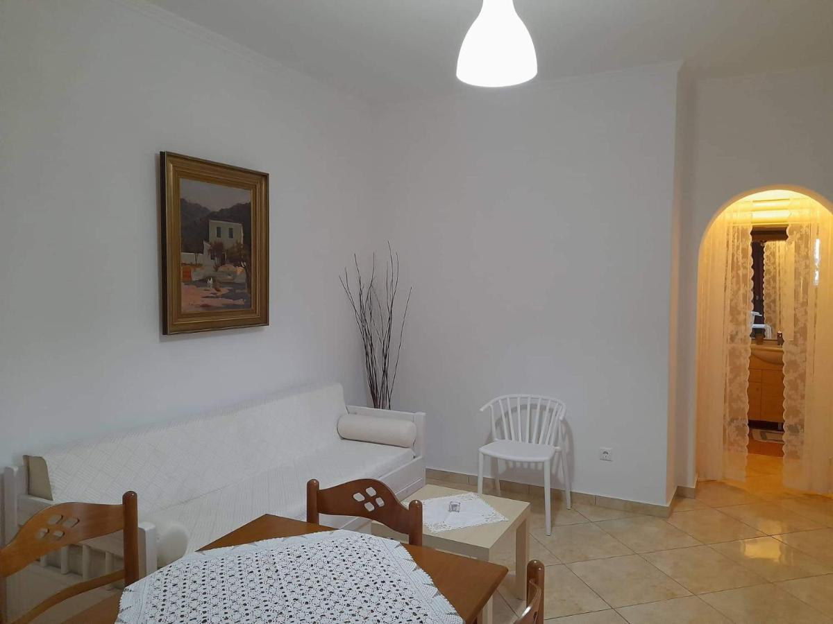 Matilda Milos - Cycladic Living Apartment Triovasalos Ngoại thất bức ảnh