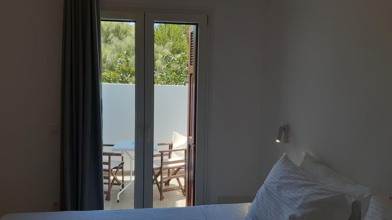 Matilda Milos - Cycladic Living Apartment Triovasalos Ngoại thất bức ảnh